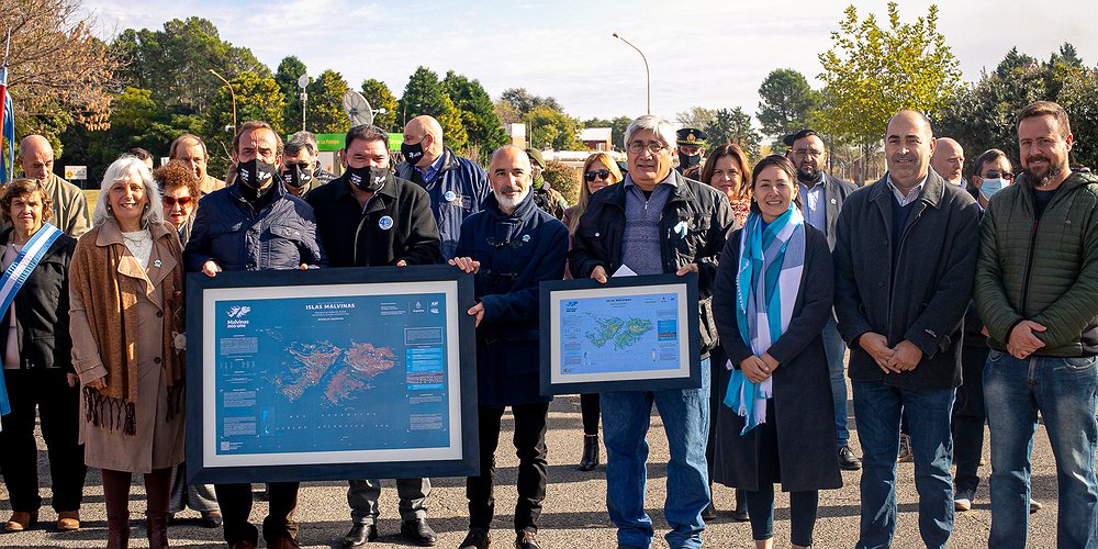 Se realizó el acto con motivo de cumplirse 40 años del hundimiento del Crucero ARA General Belgrano